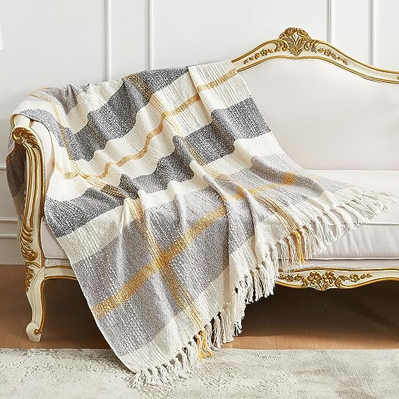 Amélie Home Checkered Texture Woven Throw Blanket, Buffalo Plaid Decorative Colorful Throws with Tassels, Soft Cozy Lightweight Blanket for Couch Chair Sofa Bed Outdoor in Fall Summer, 50x60